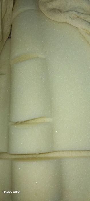 Vând urgent pat de o persoană