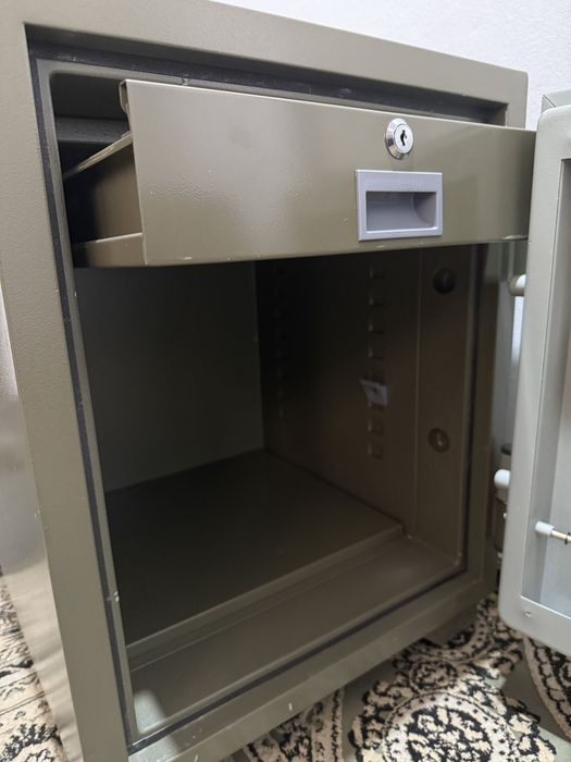 Сейф дипломат бу