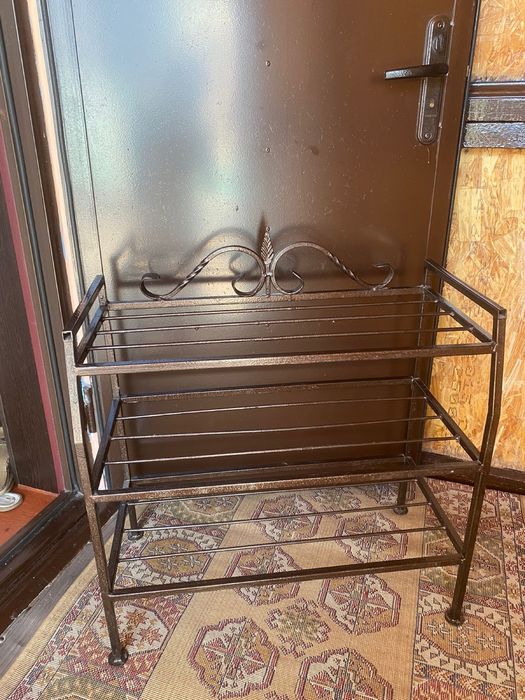 Продам полку под обувь