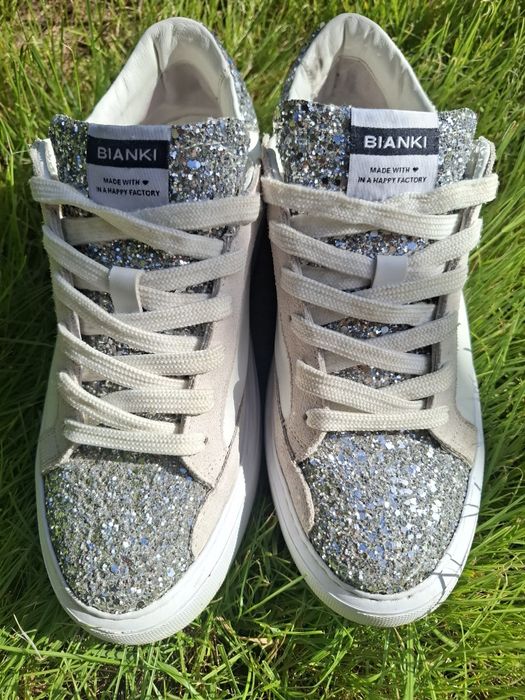 Страхотни дамски кецове с брокат Bianki