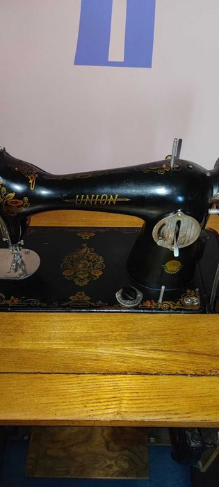 Крачна шевна машина Юнион