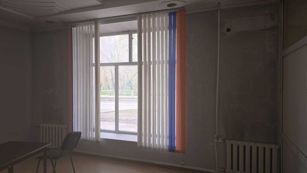 Офис, первый этаж, улица Абая