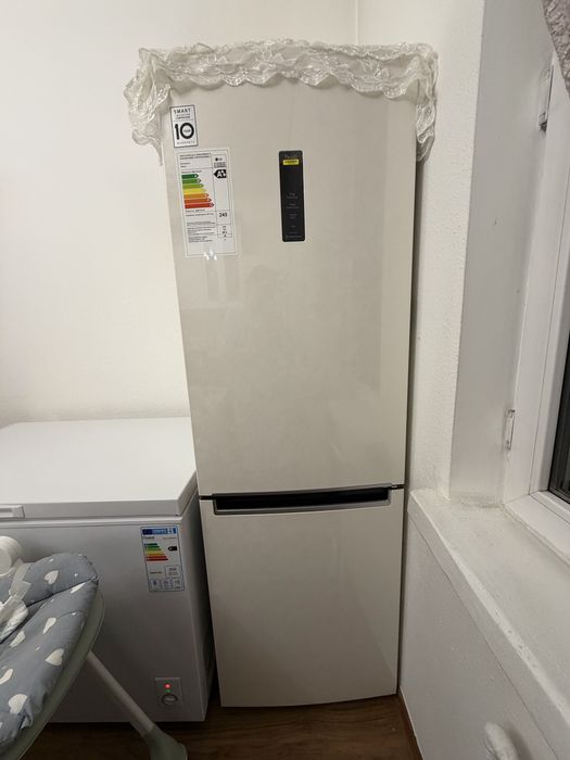 Продаю холодильник