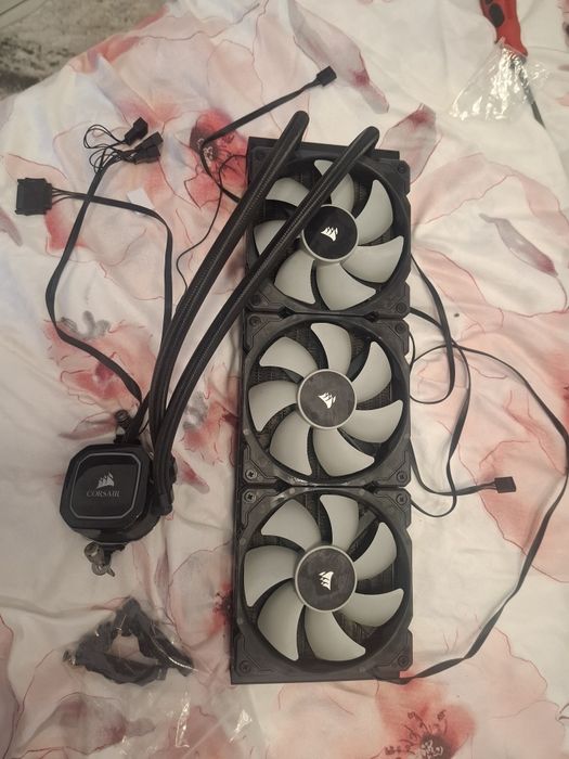 Corsair iCUE H150i RGB PRO XT