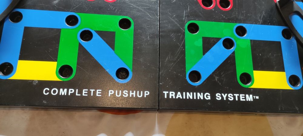 Стойка за лицеви опори