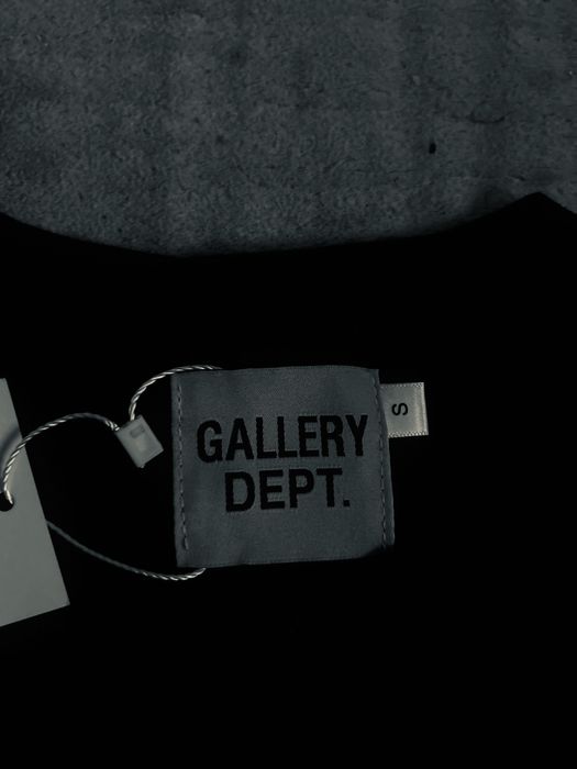 Gallery dept тениска