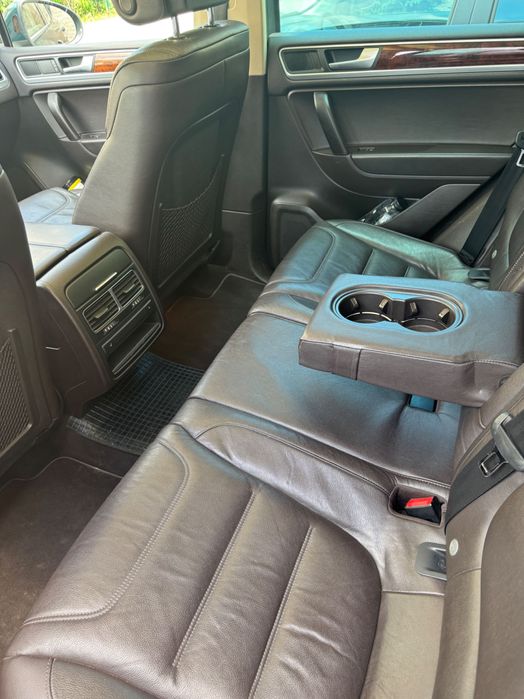 VW Touareg 2013-ACC,Lane Assist,SideAssist,FrontAssist,Webasto…