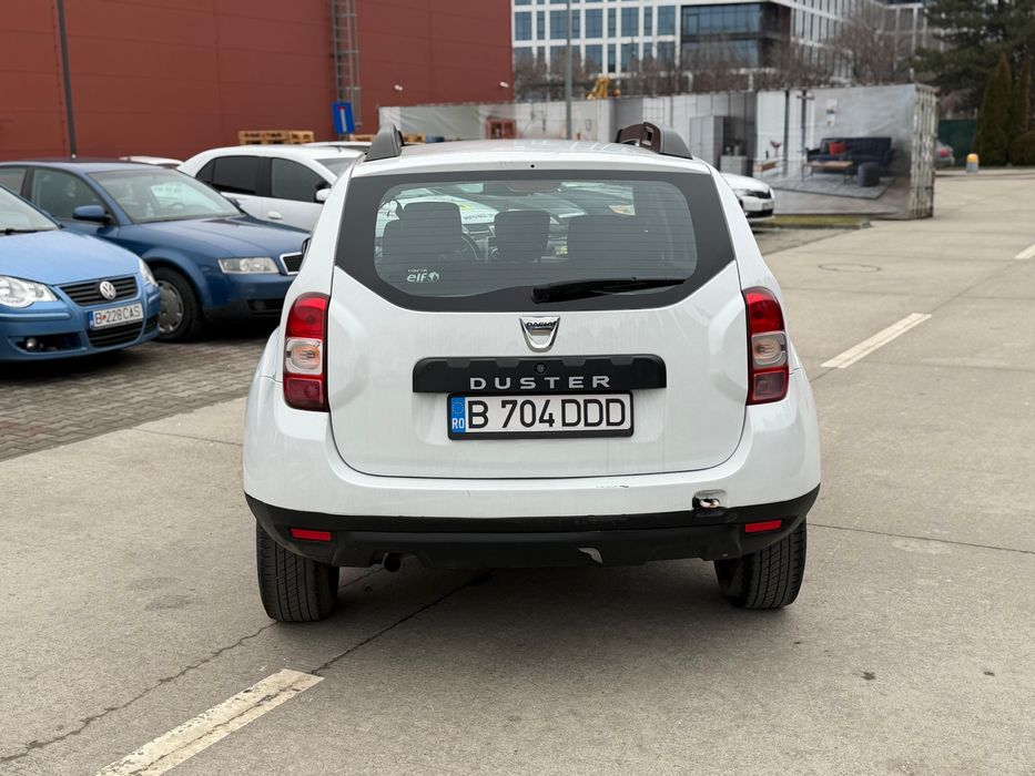 Dacia Duster  4x4  1,5 dci variante  ofer diferenta