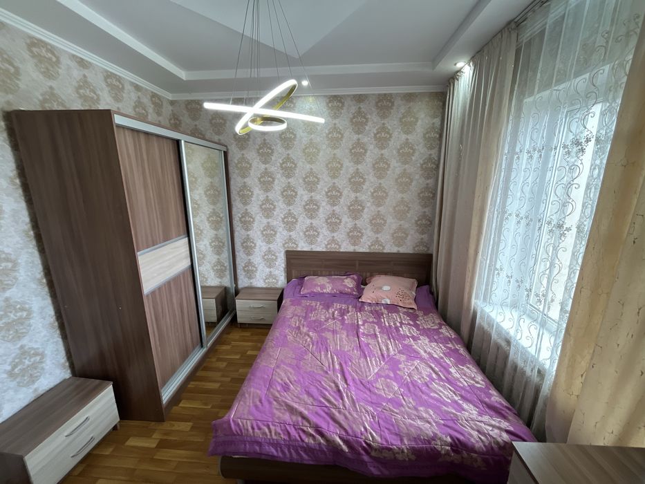 Продам 2х комнатный квартира