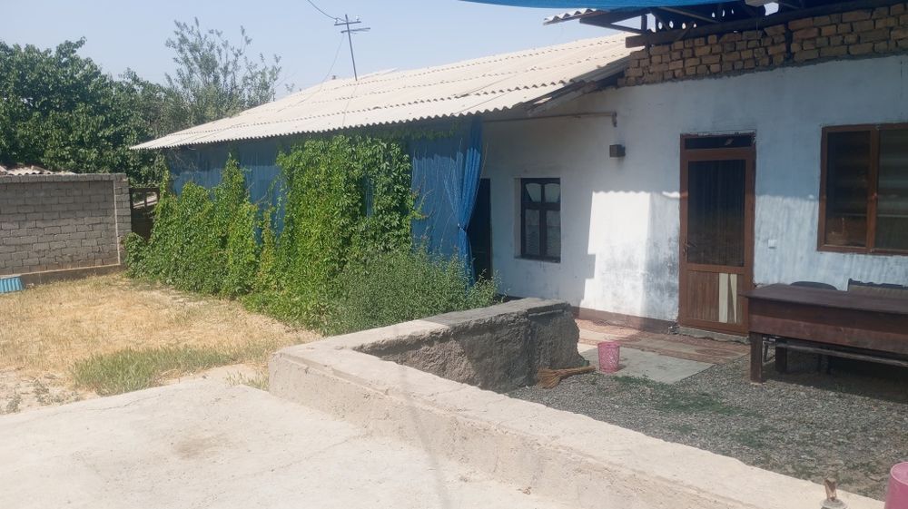 Продается участок.г Янгиюл.