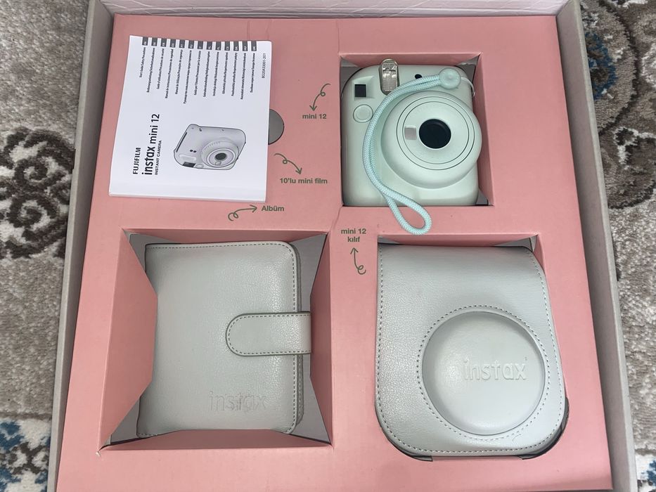 instax mini 12 camera