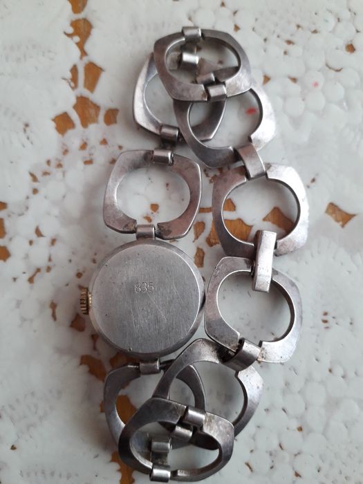 Vand ceas mechanic din argint