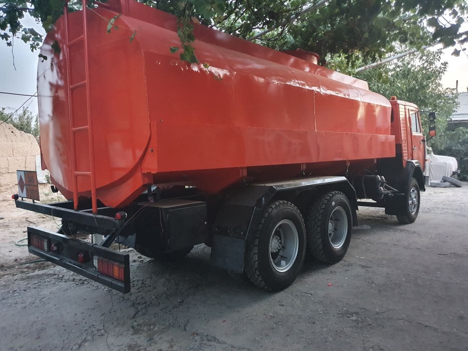 Бензовоз зил,камаз,фурa