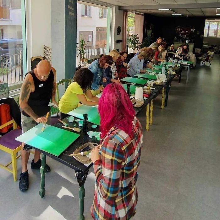 Продавам разработен и функциониращ бизнес – арт студио