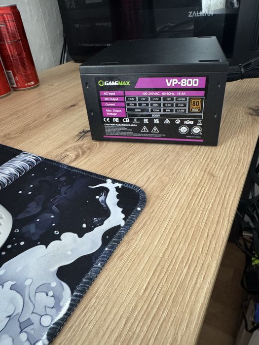 Захранване 800 W