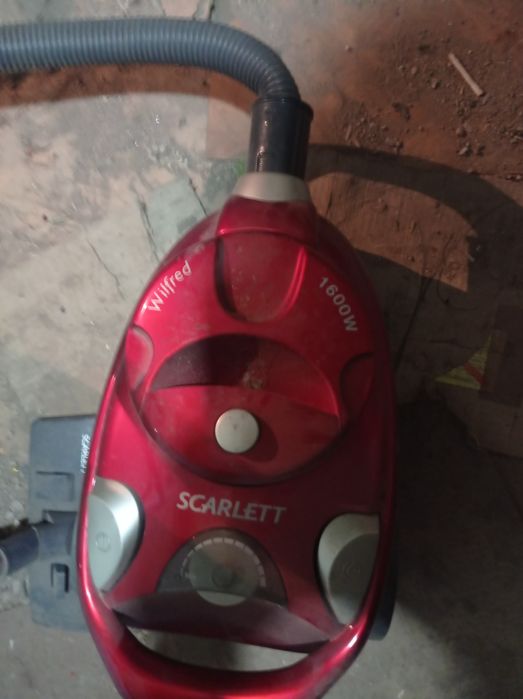 Продам пылесос скарлет, самсунг