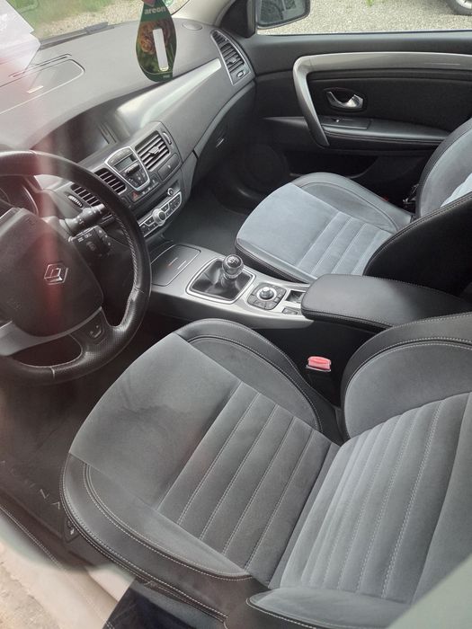 Renault Laguna an 2012 2.0dci