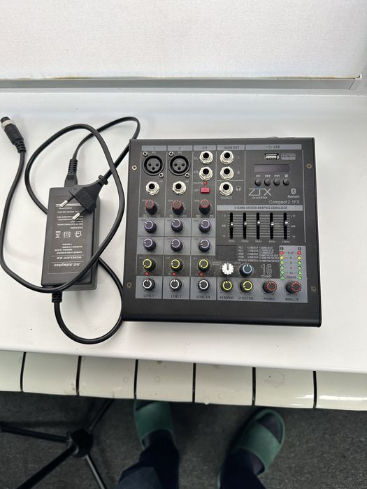 Продам микшерный пульт