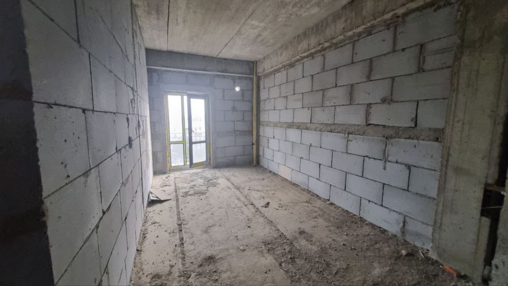 Продажа квартиры юнусабат зенит 6 етаж 9 етажный дом 111.05м2 коробка