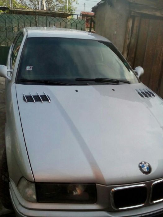 Колата се продава на части