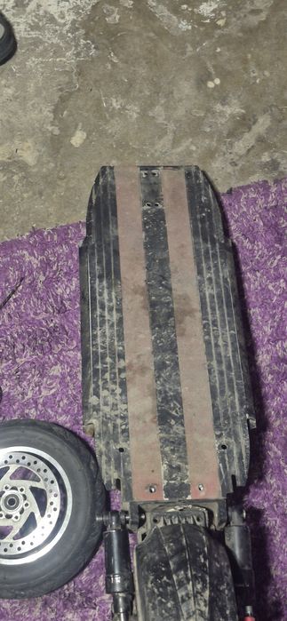 Самокат куго кирин м4 продам на запчасти