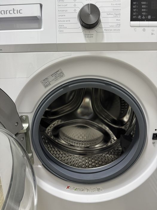 Mașina spălat ARCTIC 6KG slim APL61025XLW4/1 AN GARANȚIE