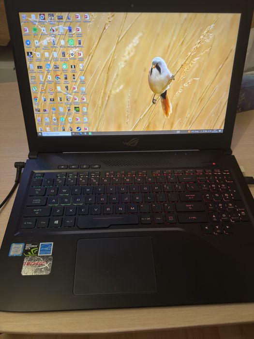 Vand laptop Asus  ROG