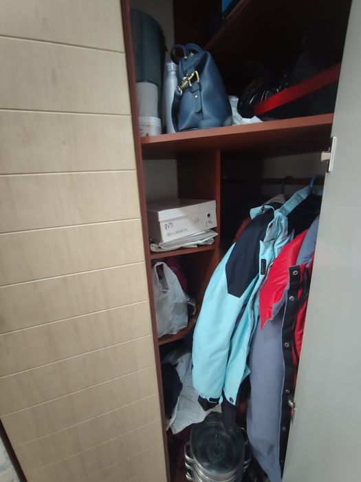 Продам спальный гарнитур