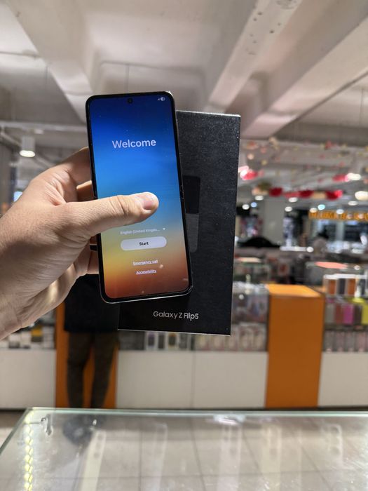 Samsung Z flip 5 256gb