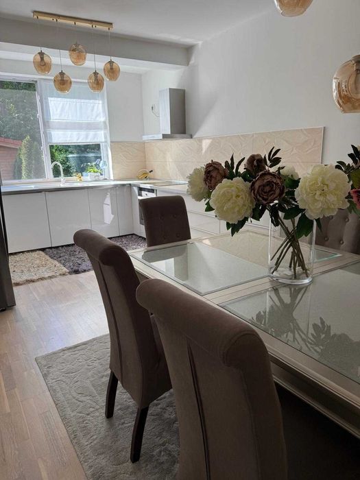 Vand casa in Mogosoaia langa padure