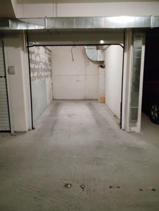 Дава се под наем Гараж / Паркомясто в Бургас, Лазур - 15 кв.м за 129.54 € - Снимка #2