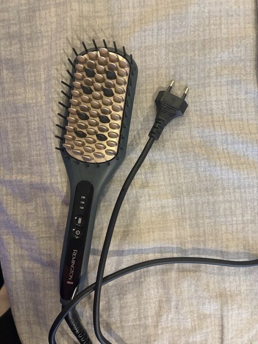 Четка за изправяне на коса Remington