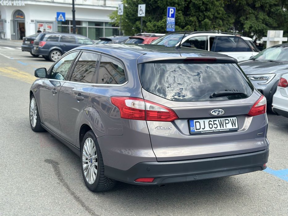 FORD Focus 2012 — imagine 4