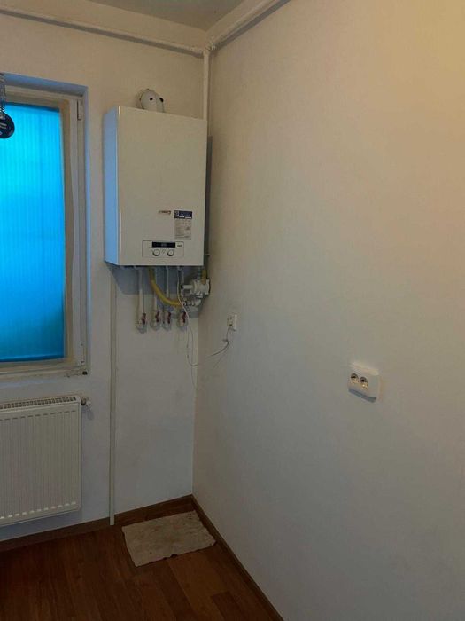 Ofer  chirie 3 camere cartierul 7 noiembrie(spital)