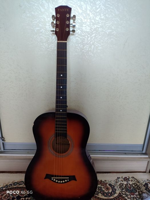 Продается гитара