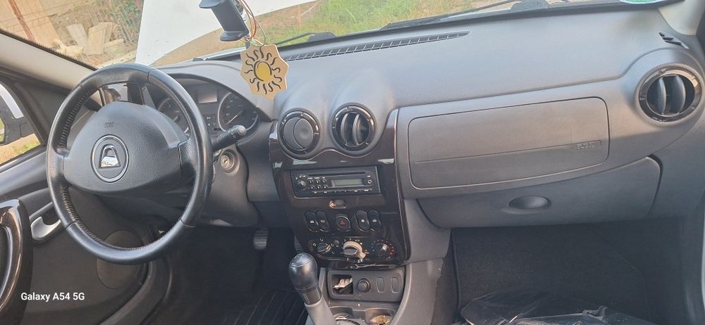 Vand Dacia Duster 2012