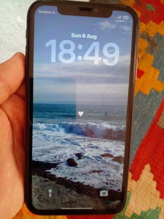Iphone 11 ideal holatda