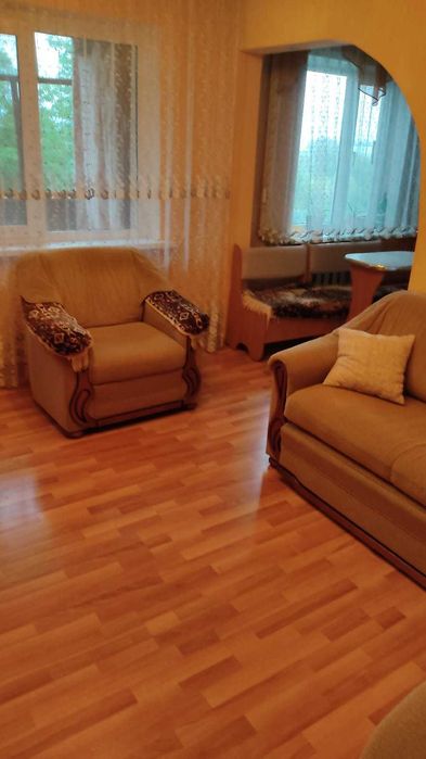 Продам 2-х ком. квартиру Ауэзова 2