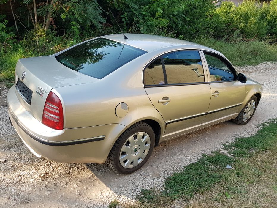 Шкода Супърб Skoda Superb 1.9 тди 131 кс. 2003г Ксенон На Части