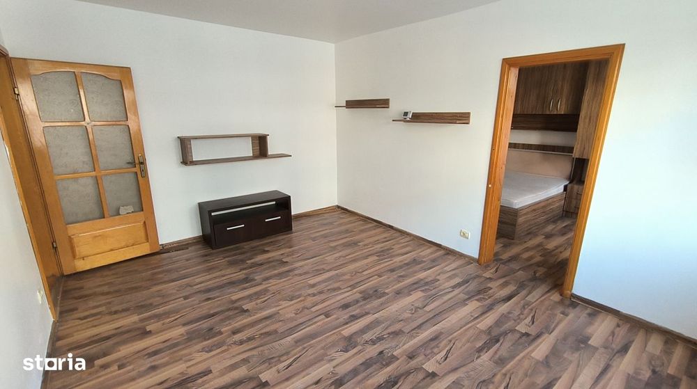Vand/Schimb Apartament 2 Cam. Parter Central Cabinet/Spatiu Comer. !!!