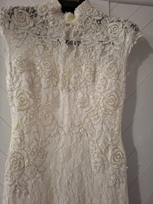 Рокля, от колекцията.