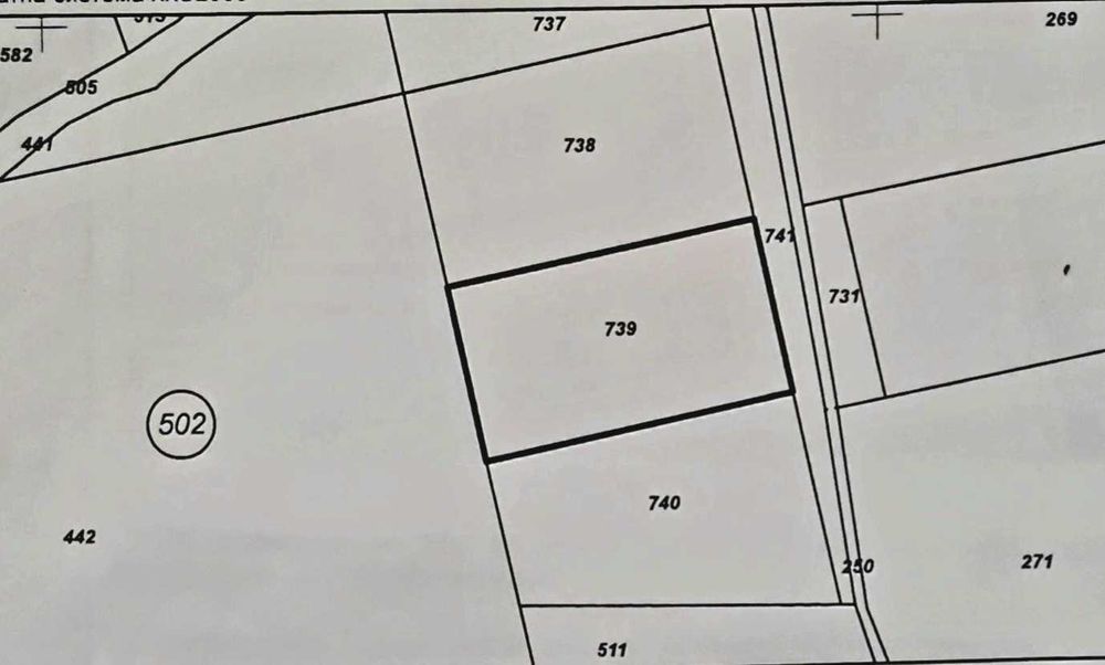 Продава се Парцел в Пловдив, Кючук Париж - 2101 кв.м за 400 €/кв.м - Снимка #1