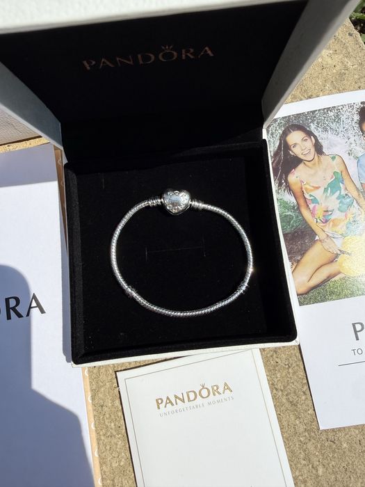 Bratara pandora cu pietre
