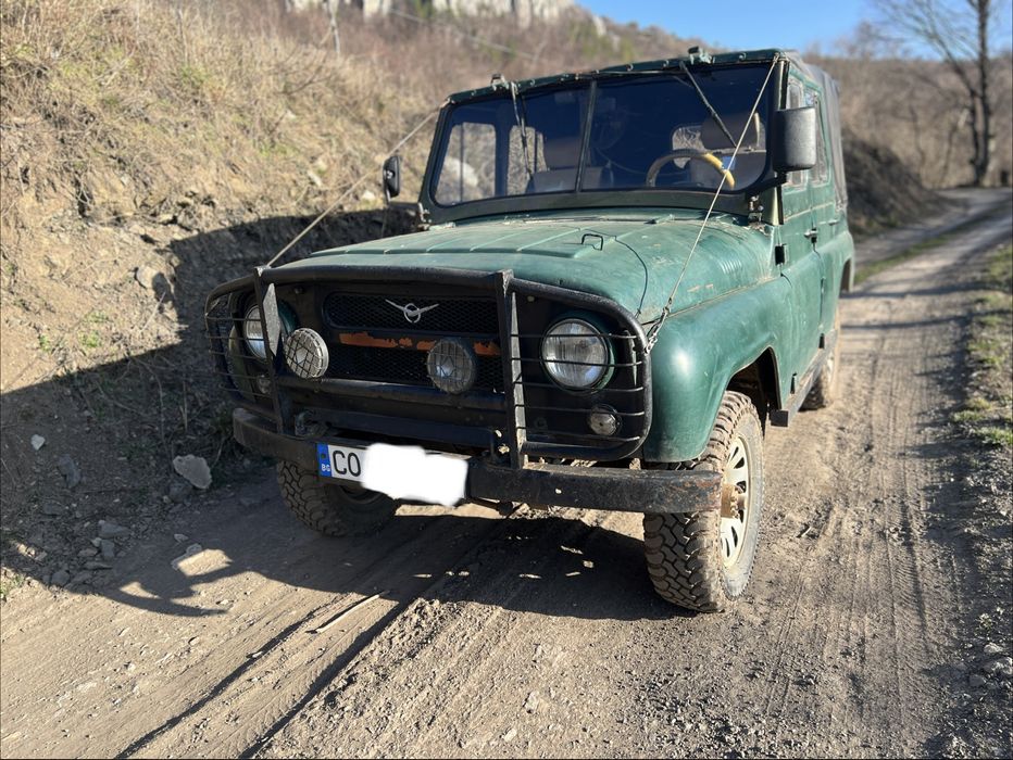 Продавам Uaz 469 2.4 Gaz