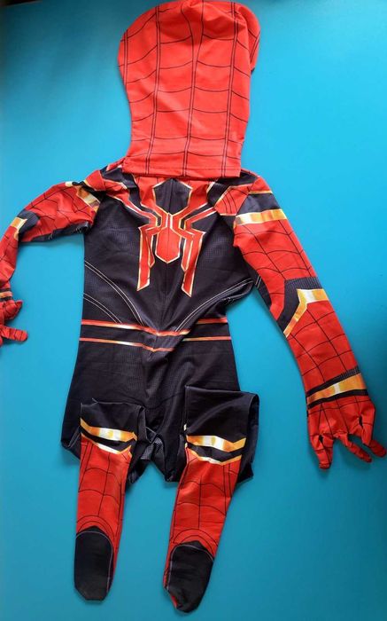 Спайдърмен Спайдър-Мен Дедпул  Spider-man Deadpool avengers  костюм