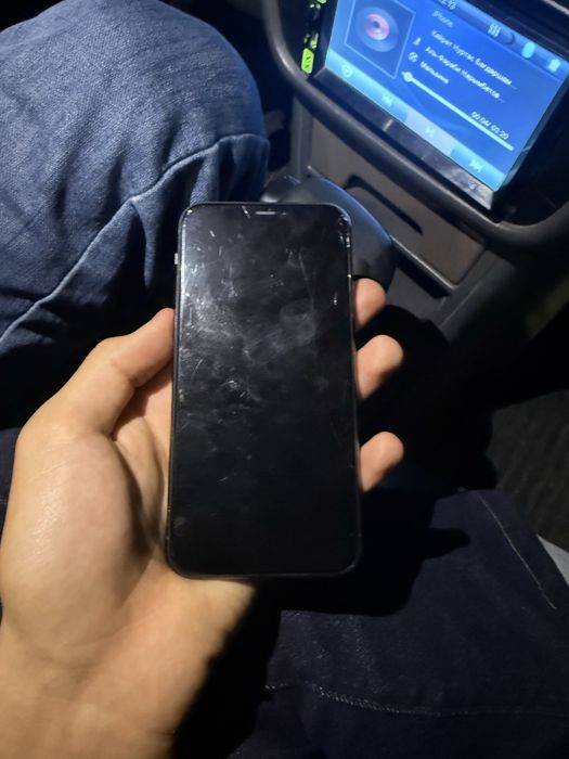 iphone 11pro срочно продам