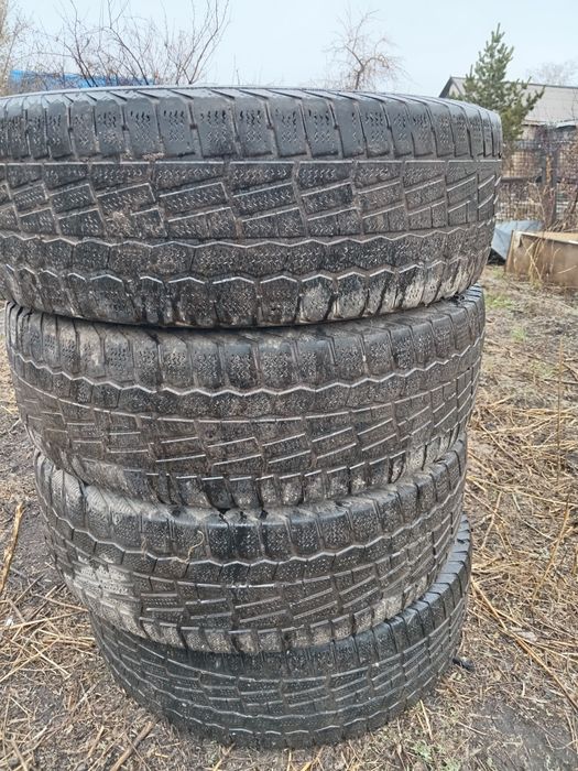 Автобольный шины