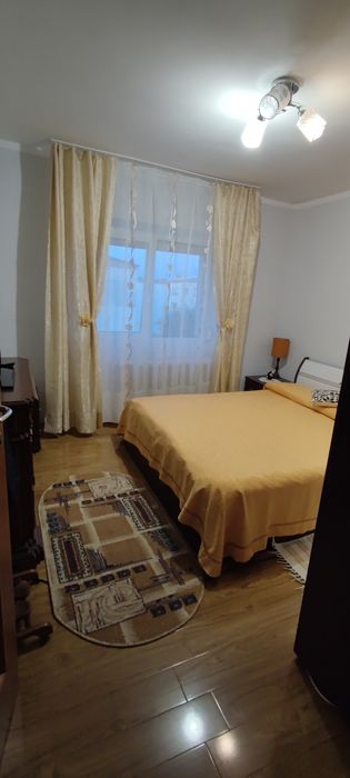 Apartament 3 camere 80mp