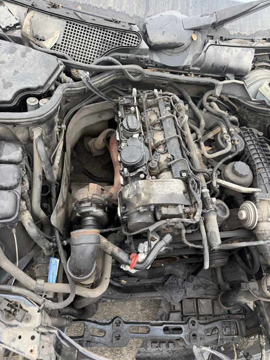 Мерцедес  Е220 ЦДИ 143 кс 2000г ОМ611 на части