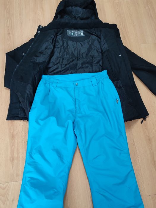 Дамска ски екипировка М размер